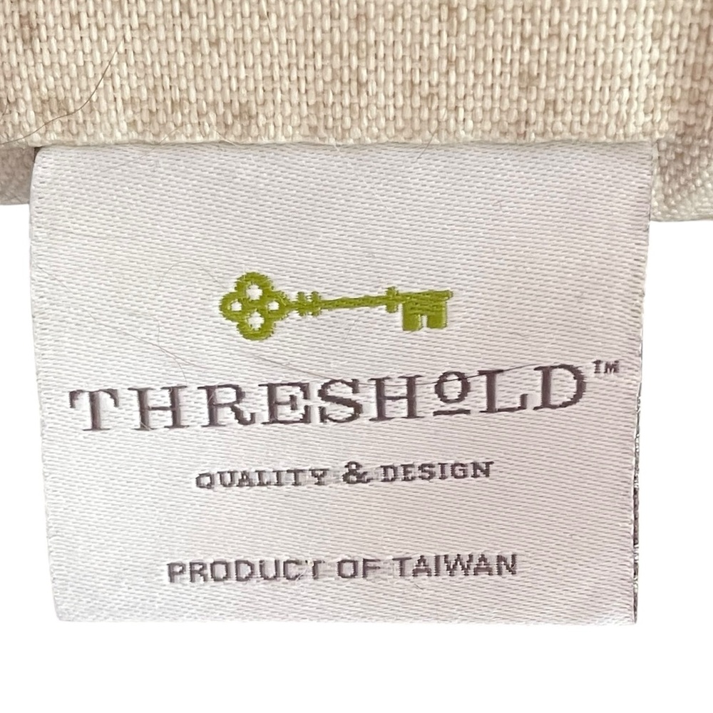 THRESHOLD Zebra Beige Textured Throw Pillow EUC - Picture 4 of 5